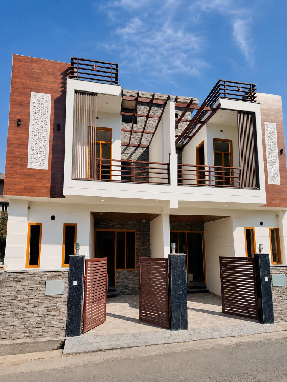 Front entrance of Hillcrest Villa