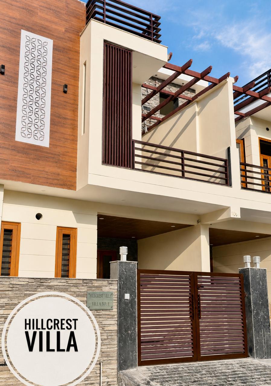 Corner perspective of Hillcrest Villa